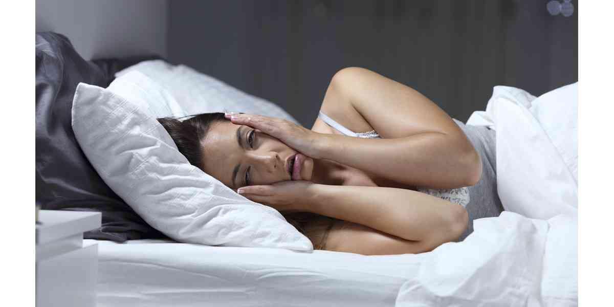 αϋπνία, διατροφή και αϋπνία, τροφές που επηρεάζουν τον ύπνο, πως επηρεάζουν οι τροφές τον ύπνο