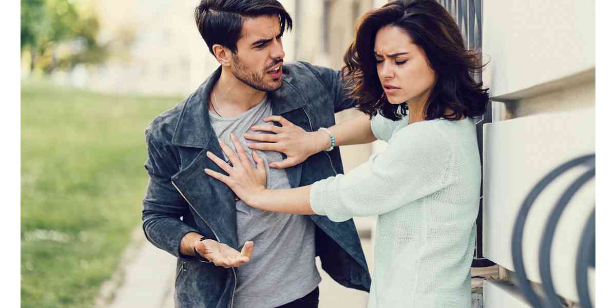 σεβασμός στη σχέση, έλλειψη σεβασμού στη σχέση, υγιή όρια στη σχέση, σημάδια που δείχνουν ότι ο σύντροφός σας δεν σας σέβεται, αυτοεκτίμηση, αυτοσεβασμός