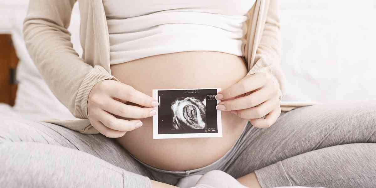 άγχος στην εγκυμοσύνη, συμπτώματα άγχους στην εγκυμοσύνη, ιτίες άγχους στην εγκυμοσύνη, επιδράσεις του άγχους στην εγκυμοσύνη στο έμβρυο, πως το άγχος της μητέρας επηρεάζει το έμβρυο, αντιμετώπιση άγχους στην εγκυμοσύνη