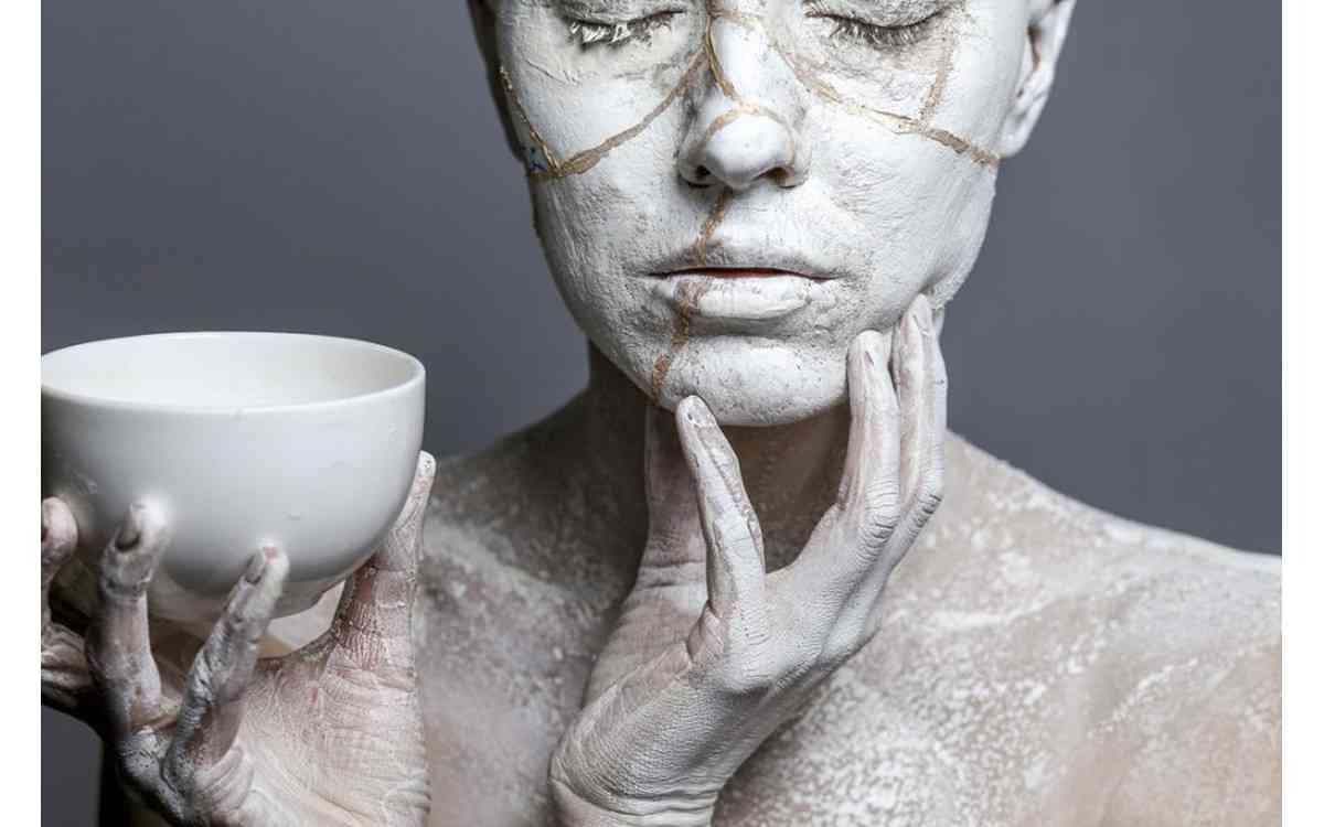 Κιντσούγκι, Kintsugi, Τι είναι το κιντσούγκι, Πως μπορεί να εφαρμοστεί το κιντσούγκι στη ζωή μας, Μαθήματα που μας δίνει το κιντσούγκι, Μαθήματα ζωής από το κιντσούγκι, Εφαρμογή του κιντσούγκι στη ζωή