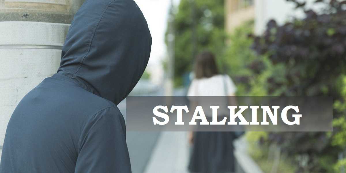stalking και stalker, τι είναι το stalking, τι είναι ο stalker, stalkers, πως θα αναγνωρίσω ένα stalker, τι είναι το cyberstalking, τι μπορεί να κάνει ένας stalker, τι μπορώ να κάνω αν είμαι θύμα stalking, επιδράσεις stalking στα θύματα